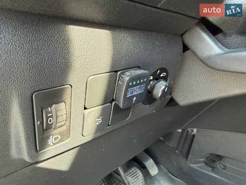 Седан Citroen C-Elysee 2013 в Киеве фото 11 Седан Citroen C-Elysee 2013 в Киеве