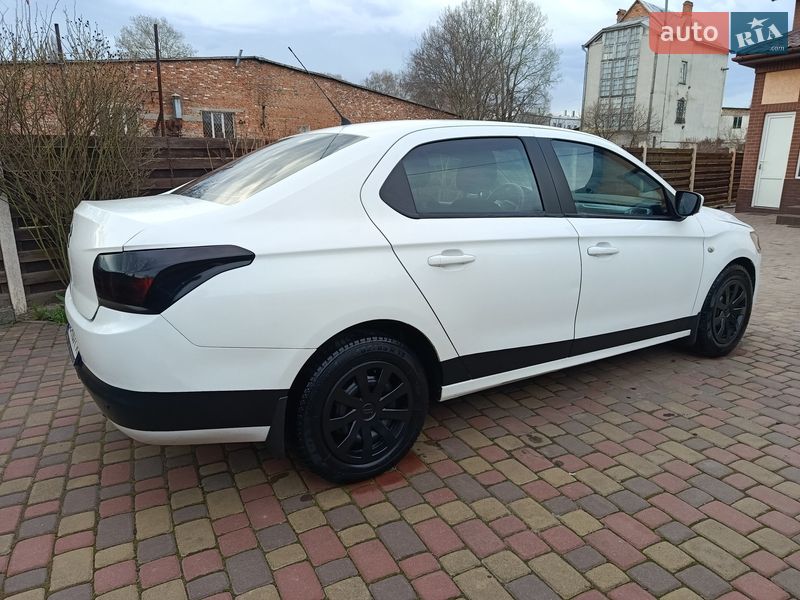 Седан Citroen C-Elysee 2013 в Хмельницькому