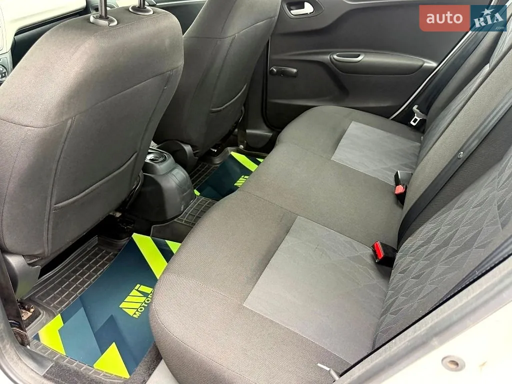 2023 Citroen C-Elysee - мініатюра 40