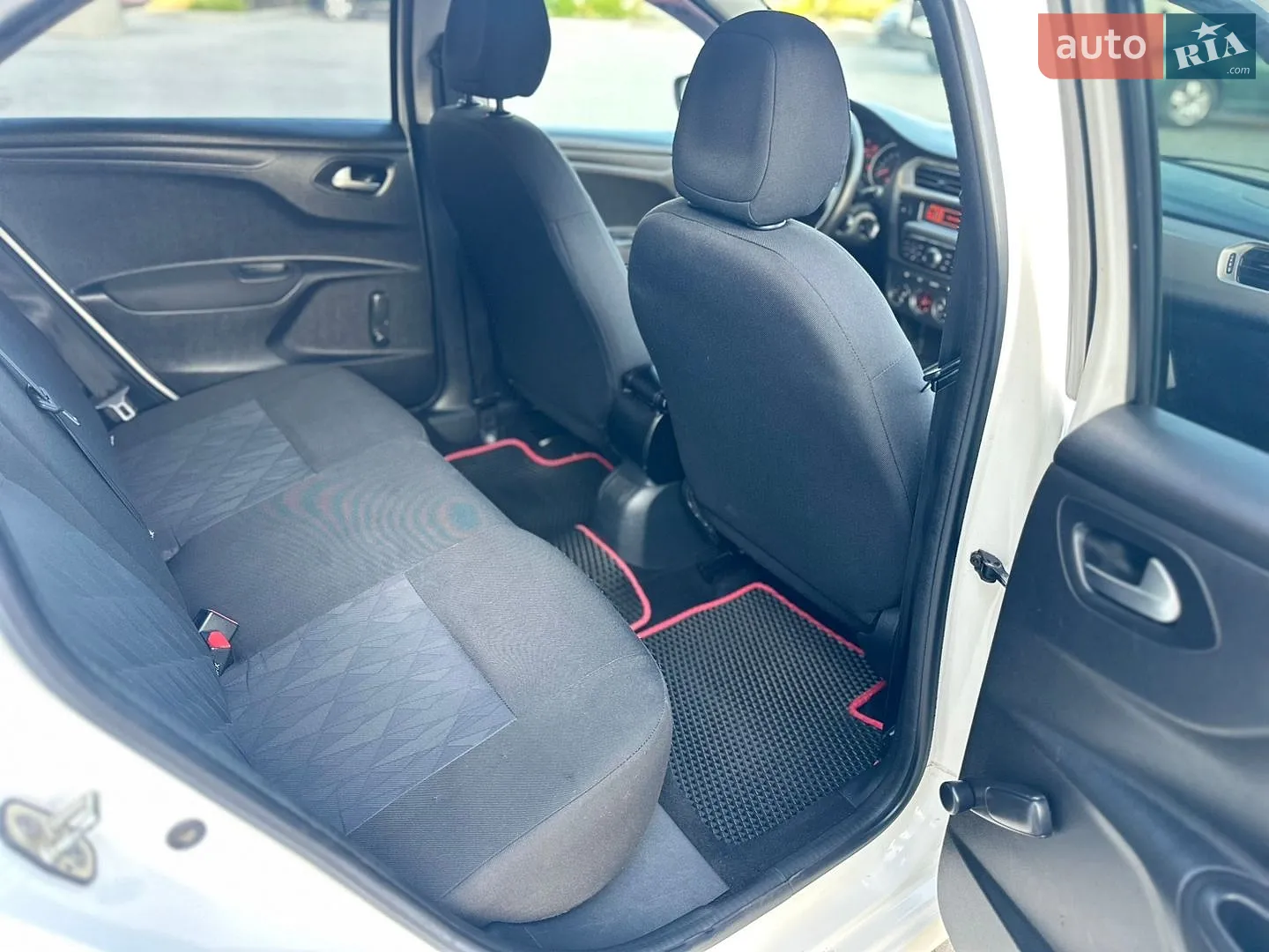 2016 Citroen C-Elysee - мініатюра 35