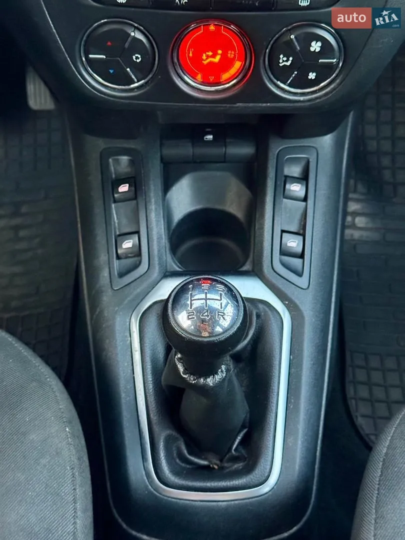 2017 Citroen C-Elysee - мініатюра 23