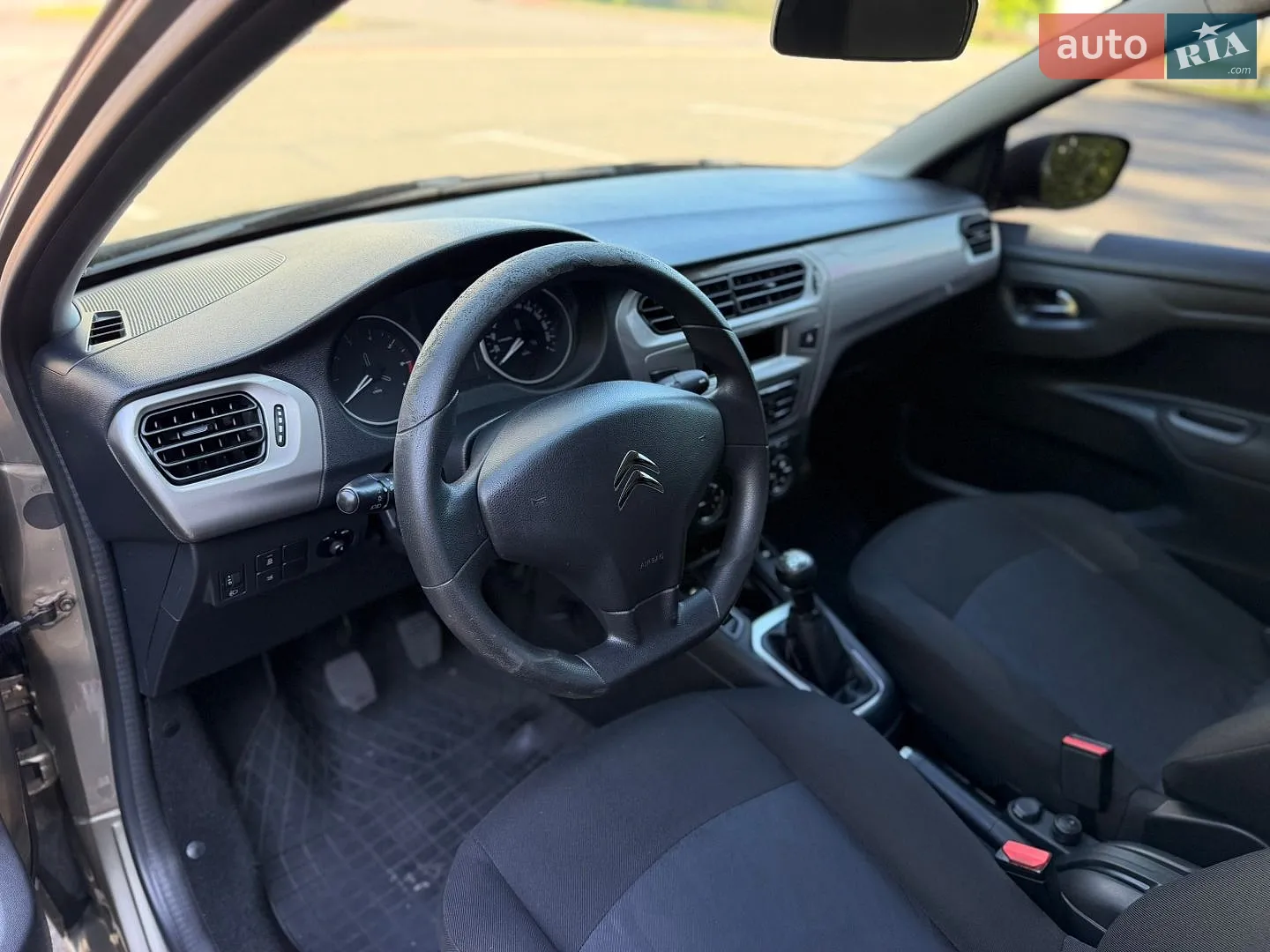 2017 Citroen C-Elysee - мініатюра 32