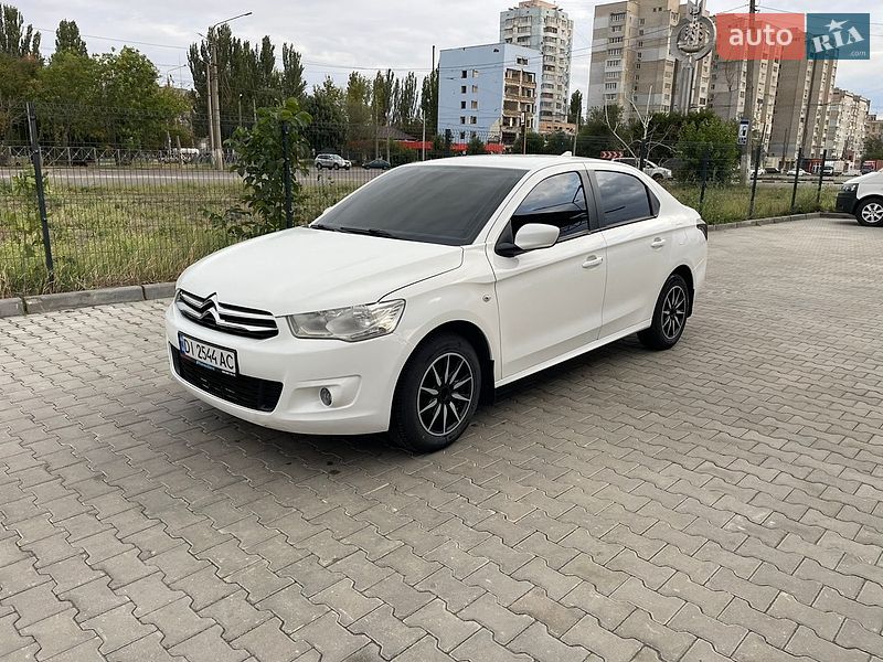 Седан Citroen C-Elysee 2013 в Николаеве