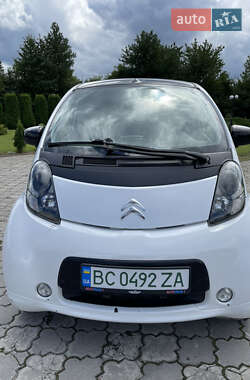 Хетчбек Citroen C-Zero 2010 в Золочеві