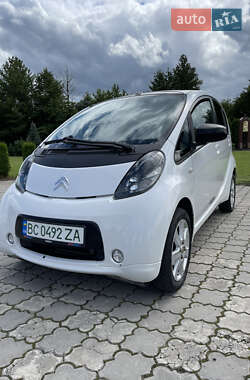 Хетчбек Citroen C-Zero 2010 в Золочеві