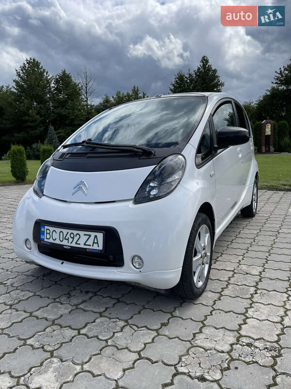 Хэтчбек Citroen C-Zero 2010 в Золочеве