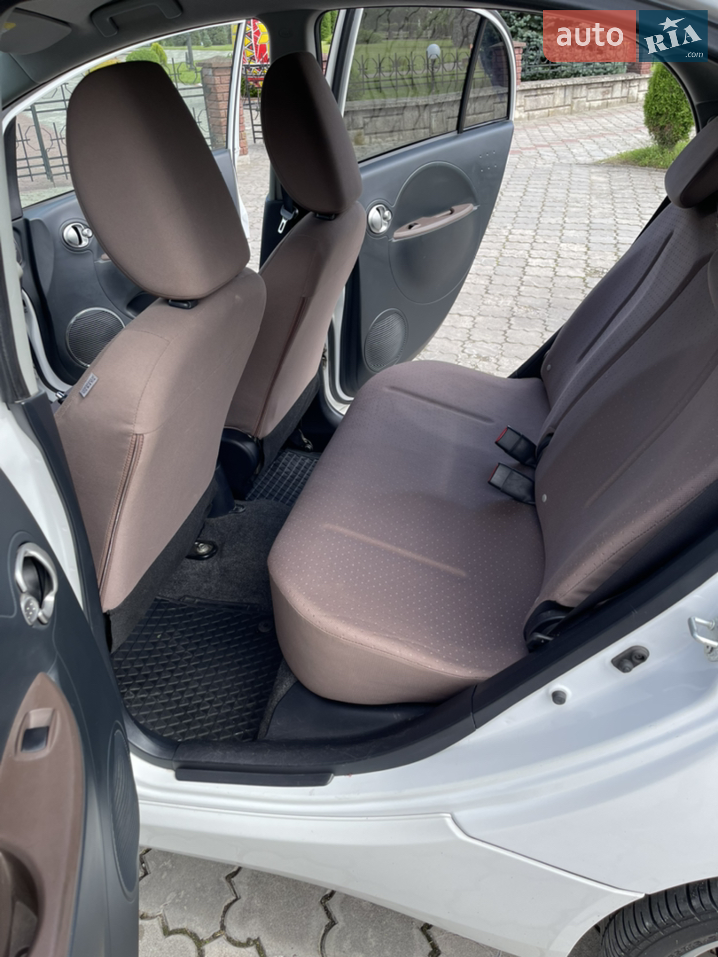 2010 Citroen C-ZERO - мініатюра 21
