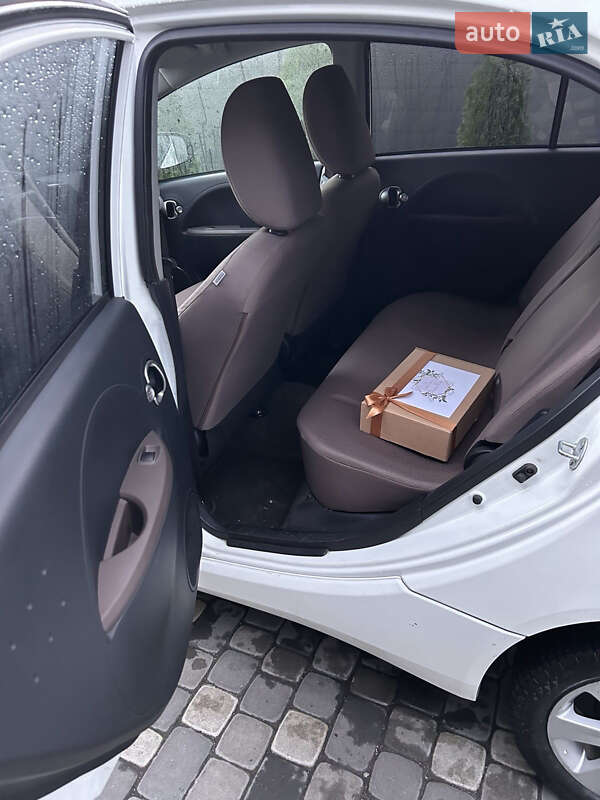 Хэтчбек Citroen C-Zero 2011 в Харькове