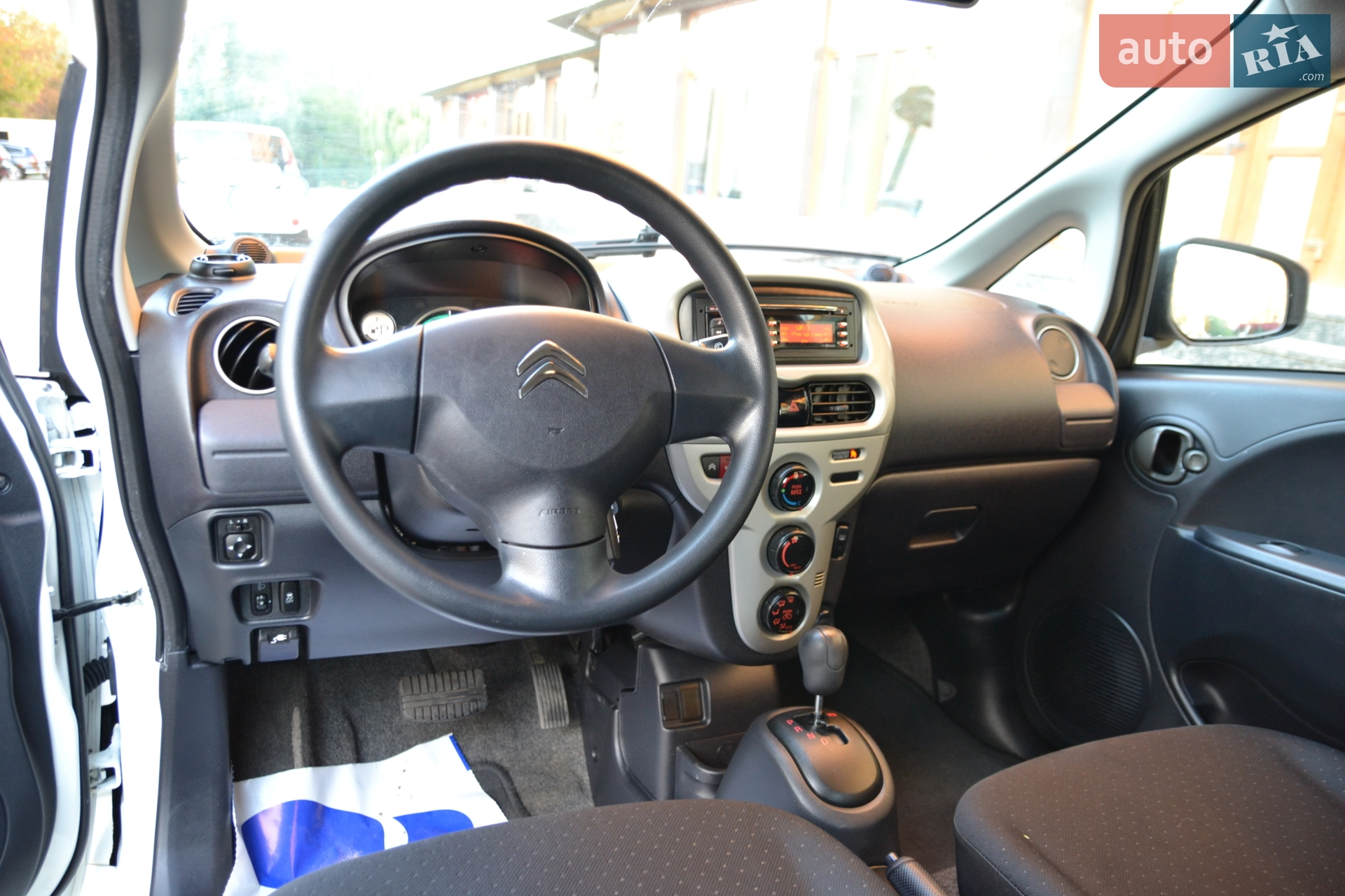 2013 Citroen C-ZERO - мініатюра 17