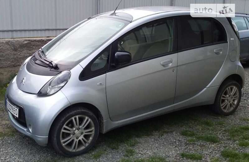 Хэтчбек Citroen C-Zero 2012 в Ужгороде
