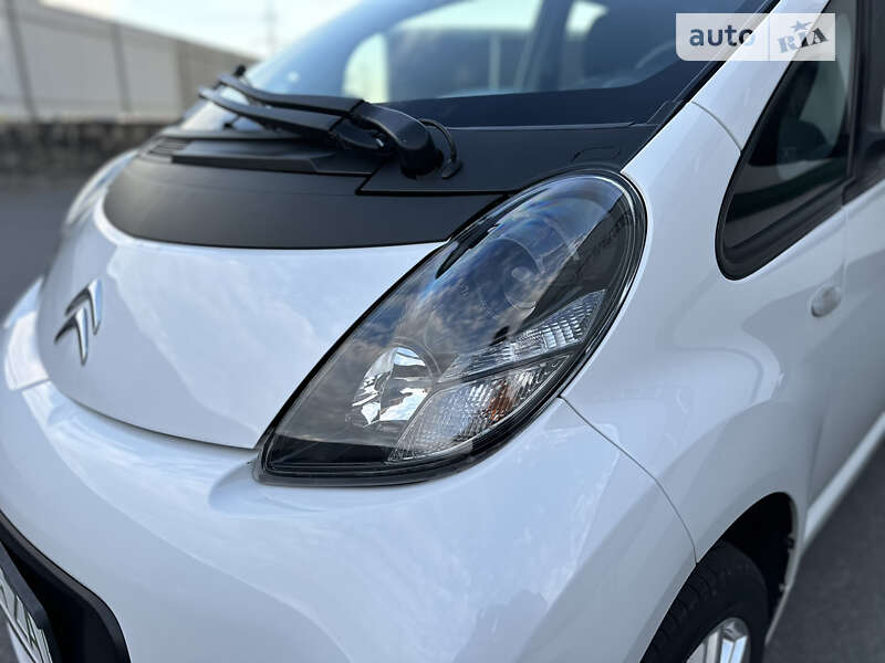Хетчбек Citroen C-Zero 2013 в Вінниці