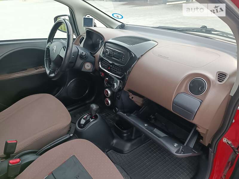 Хэтчбек Citroen C-Zero 2011 в Золочеве фото 2 Хэтчбек Citroen C-Zero 2011 в Золочеве