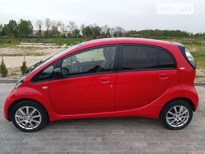 Хэтчбек Citroen C-Zero 2011 в Золочеве фото 58 Хэтчбек Citroen C-Zero 2011 в Золочеве