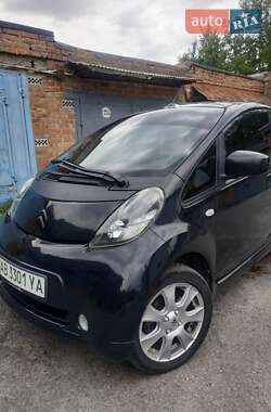 Хэтчбек Citroen C-Zero 2013 в 
