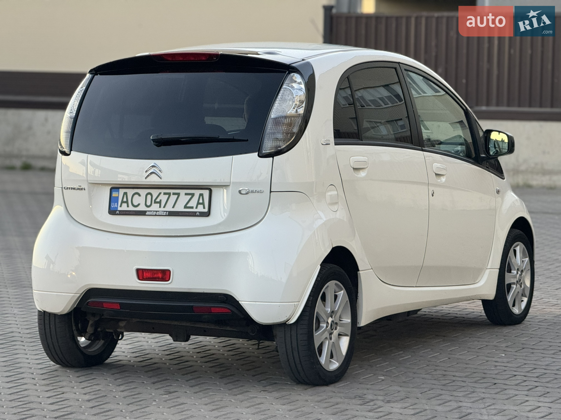 2011 Citroen C-ZERO - мініатюра 17
