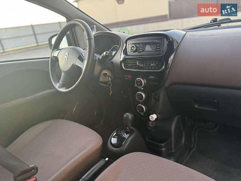 Хэтчбек Citroen C-Zero 2011 в Луцке фото 38 Хэтчбек Citroen C-Zero 2011 в Луцке