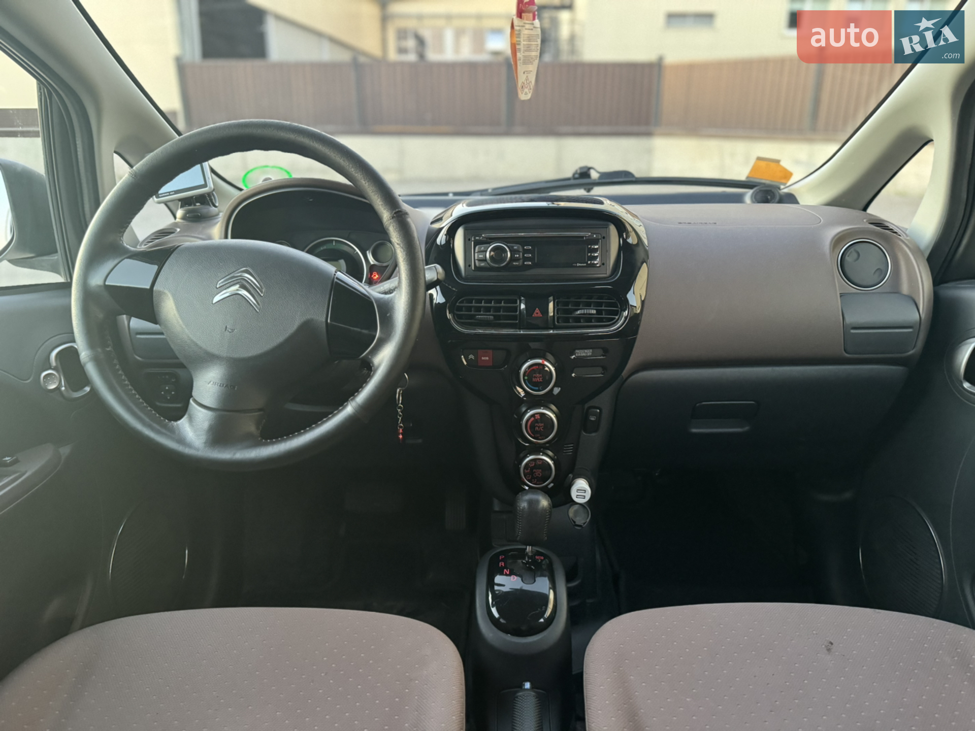 2011 Citroen C-ZERO - мініатюра 41