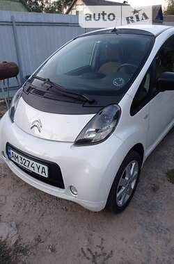 Хэтчбек Citroen C-Zero 2012 в Житомире