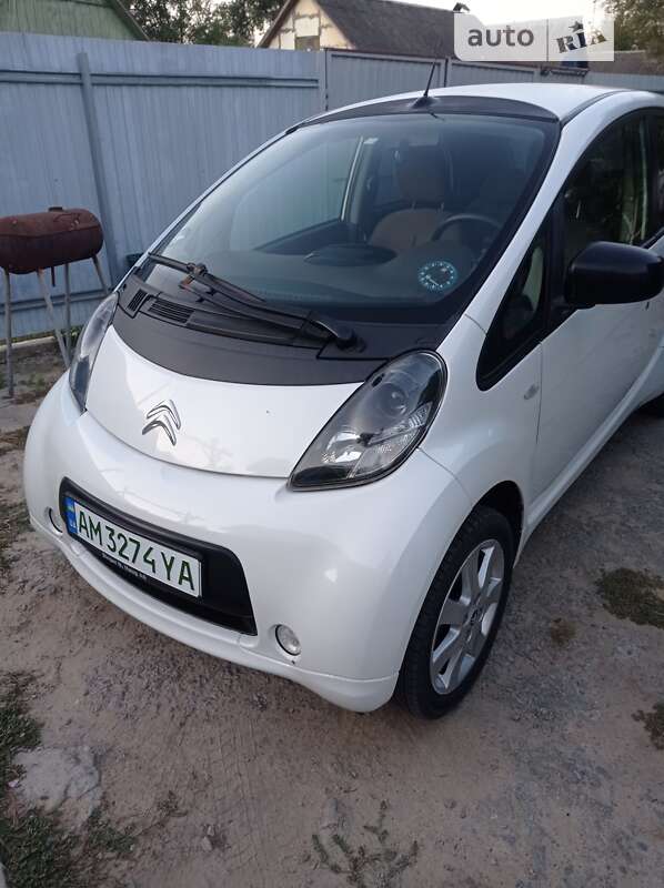 Хэтчбек Citroen C-Zero 2012 в Житомире