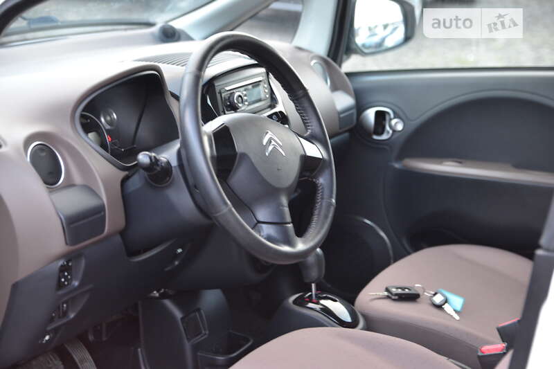 Хетчбек Citroen C-Zero 2011 в Луцьку