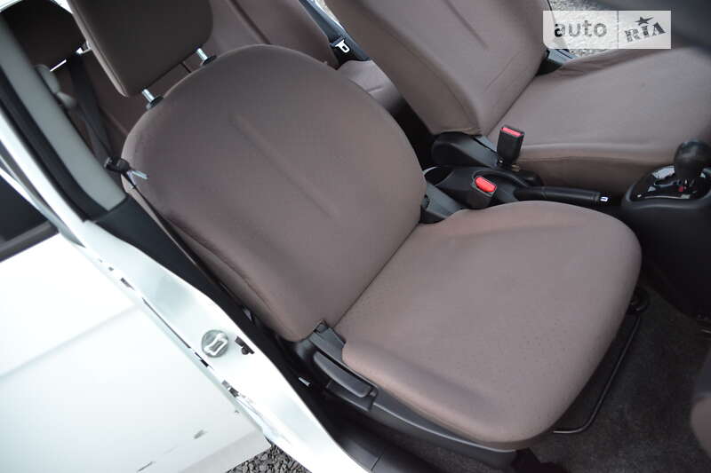 Хетчбек Citroen C-Zero 2011 в Луцьку
