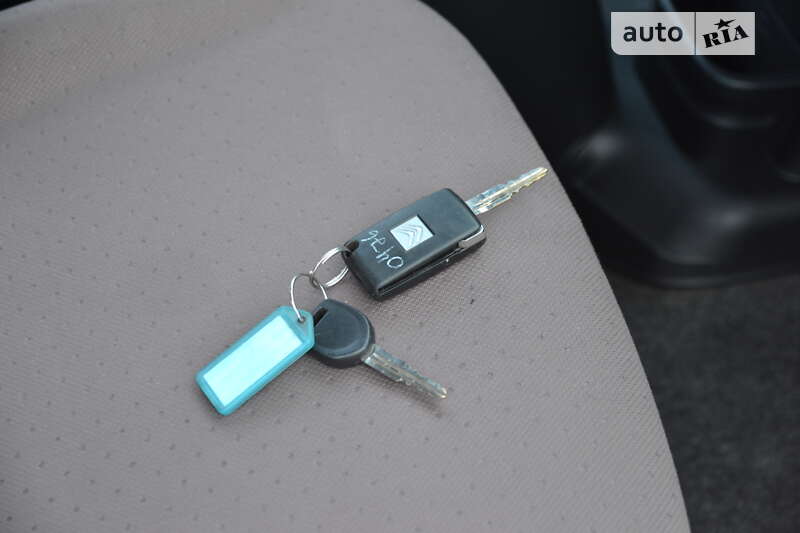 Хетчбек Citroen C-Zero 2011 в Луцьку