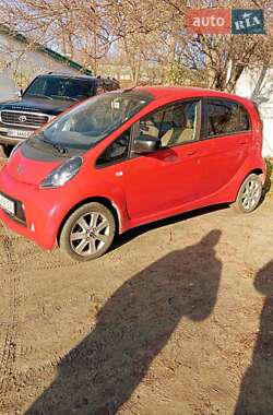 Хэтчбек Citroen C-Zero 2012 в 