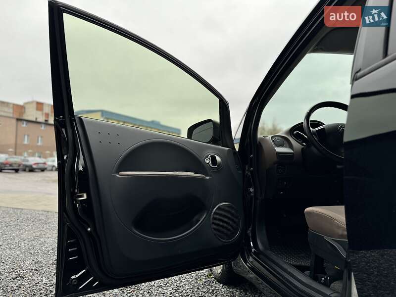 Хэтчбек Citroen C-Zero 2015 в Ровно