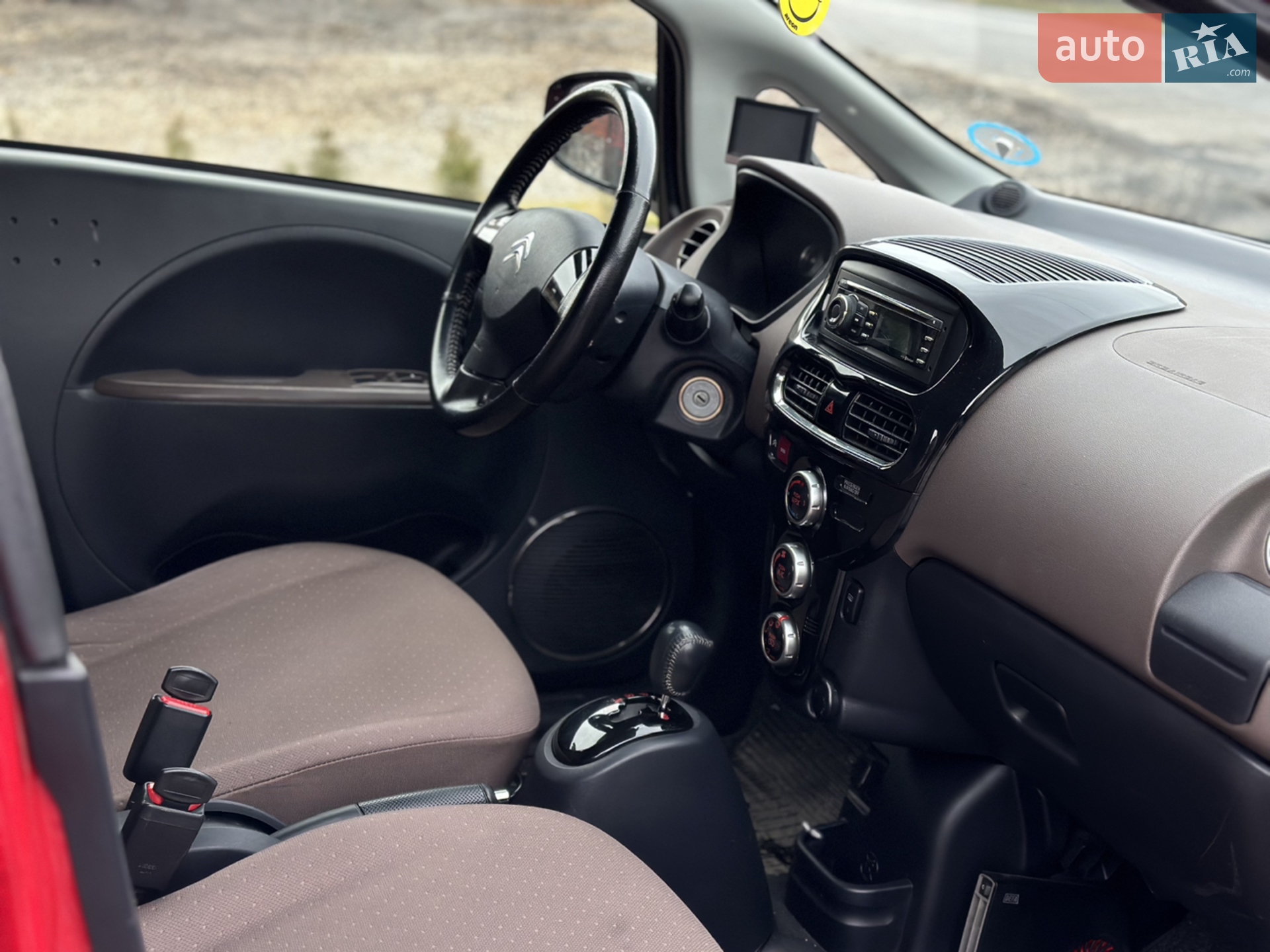 2014 Citroen C-ZERO - мініатюра 10