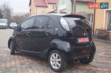 Хэтчбек Citroen C-Zero 2011 в 
