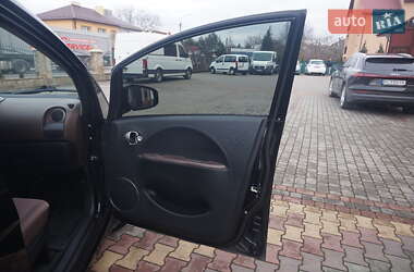 Хэтчбек Citroen C-Zero 2011 в 