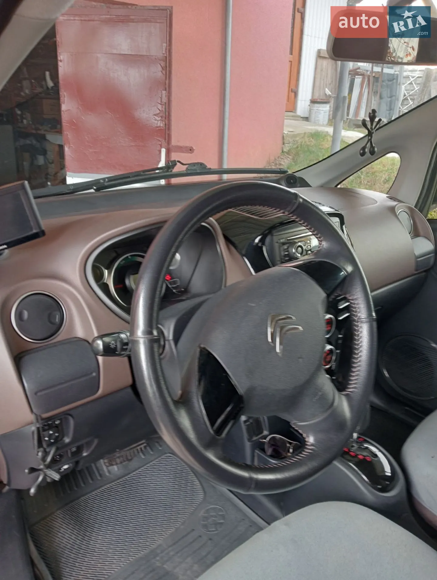 2014 Citroen C-ZERO - мініатюра 8