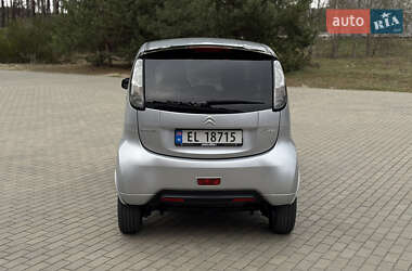 Хэтчбек Citroen C-Zero 2012 в 