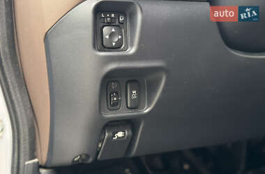 Хэтчбек Citroen C-Zero 2012 в 
