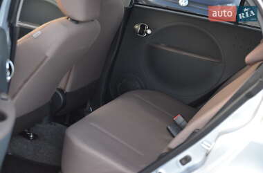Хэтчбек Citroen C-Zero 2015 в 