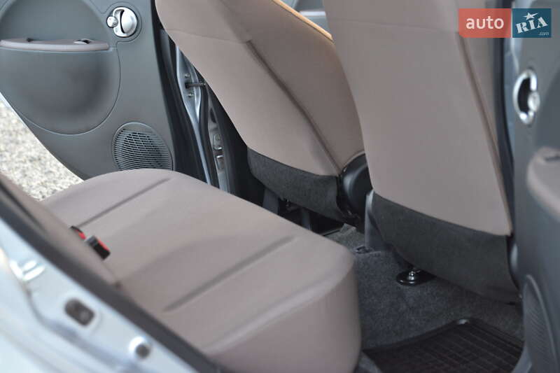 Хэтчбек Citroen C-Zero 2015 в Луцке