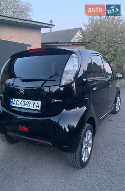 Хэтчбек Citroen C-Zero 2011 в 