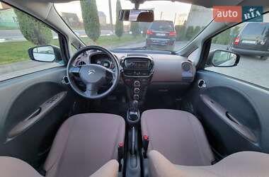 Хэтчбек Citroen C-Zero 2011 в 