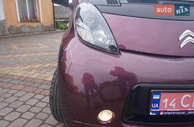 Хэтчбек Citroen C-Zero 2012 в 