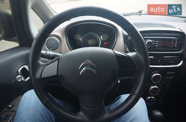 Хэтчбек Citroen C-Zero 2012 в 
