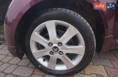 Хэтчбек Citroen C-Zero 2012 в 