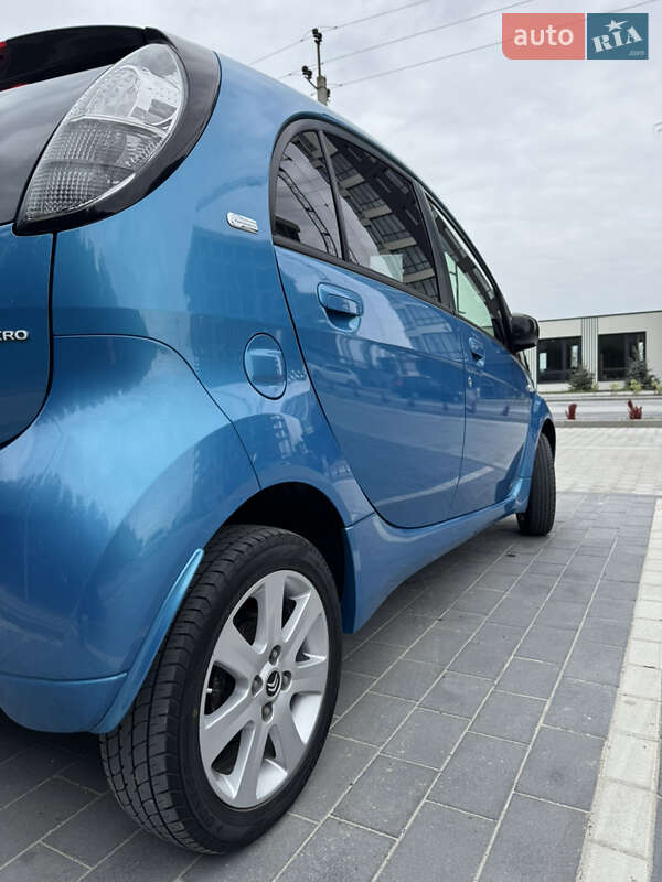 Хетчбек Citroen C-Zero 2015 в Львові