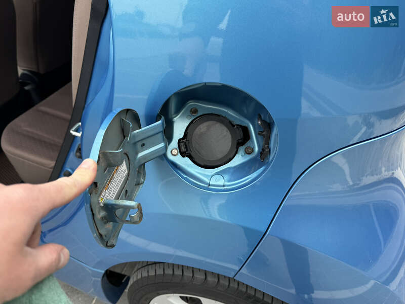 Хетчбек Citroen C-Zero 2015 в Львові