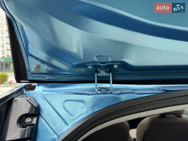 Хетчбек Citroen C-Zero 2015 в Львові