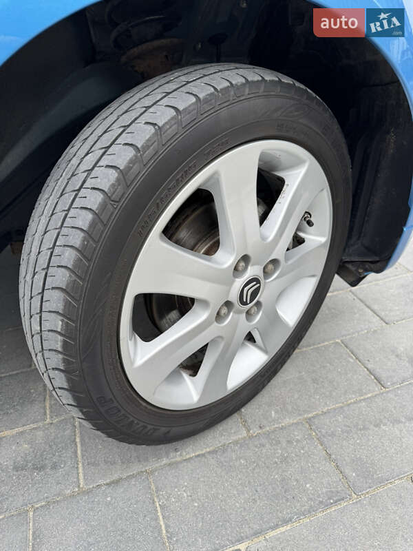 Хетчбек Citroen C-Zero 2015 в Львові