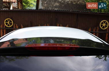 Хэтчбек Citroen C-Zero 2011 в 