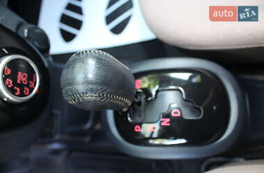Хэтчбек Citroen C-Zero 2011 в 