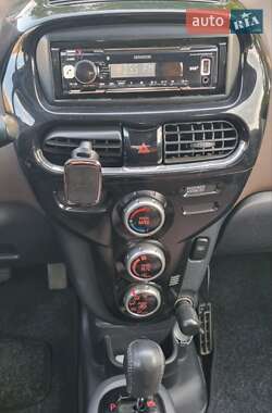 Хетчбек Citroen C-Zero 2012 в 