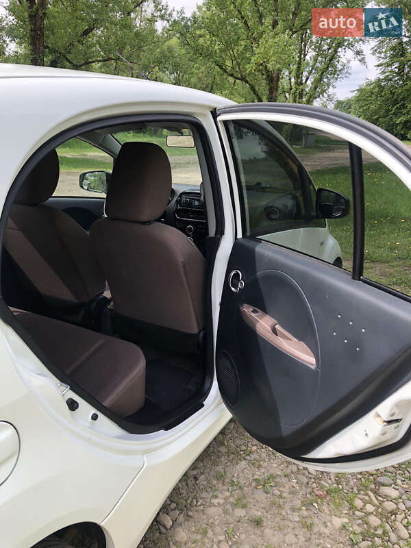 Хэтчбек Citroen C-Zero 2012 в Стрые