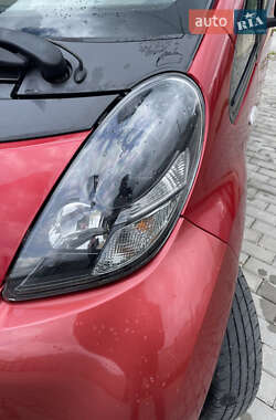 Хэтчбек Citroen C-Zero 2015 в 